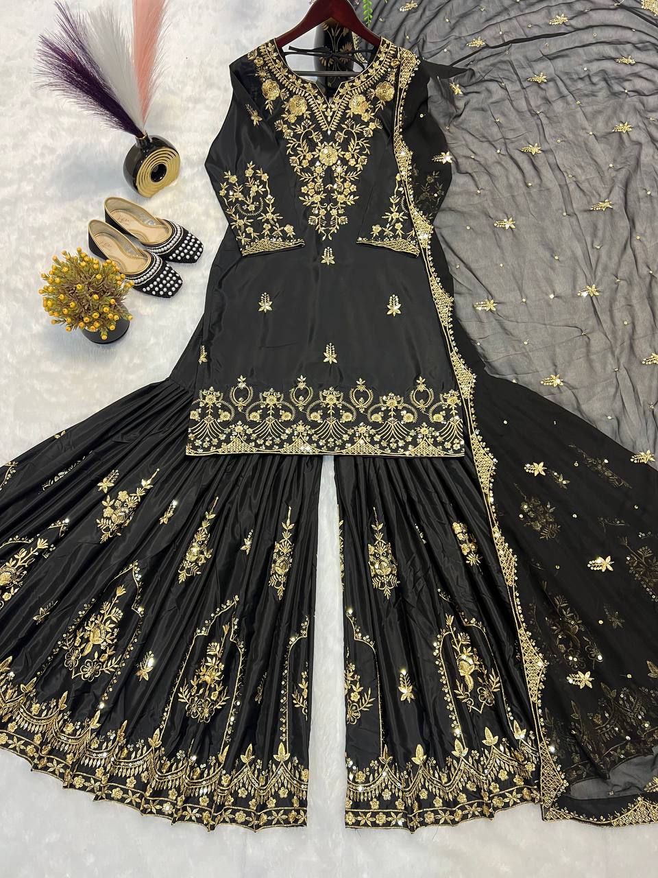 The Cinematic Black Zari Ensemble